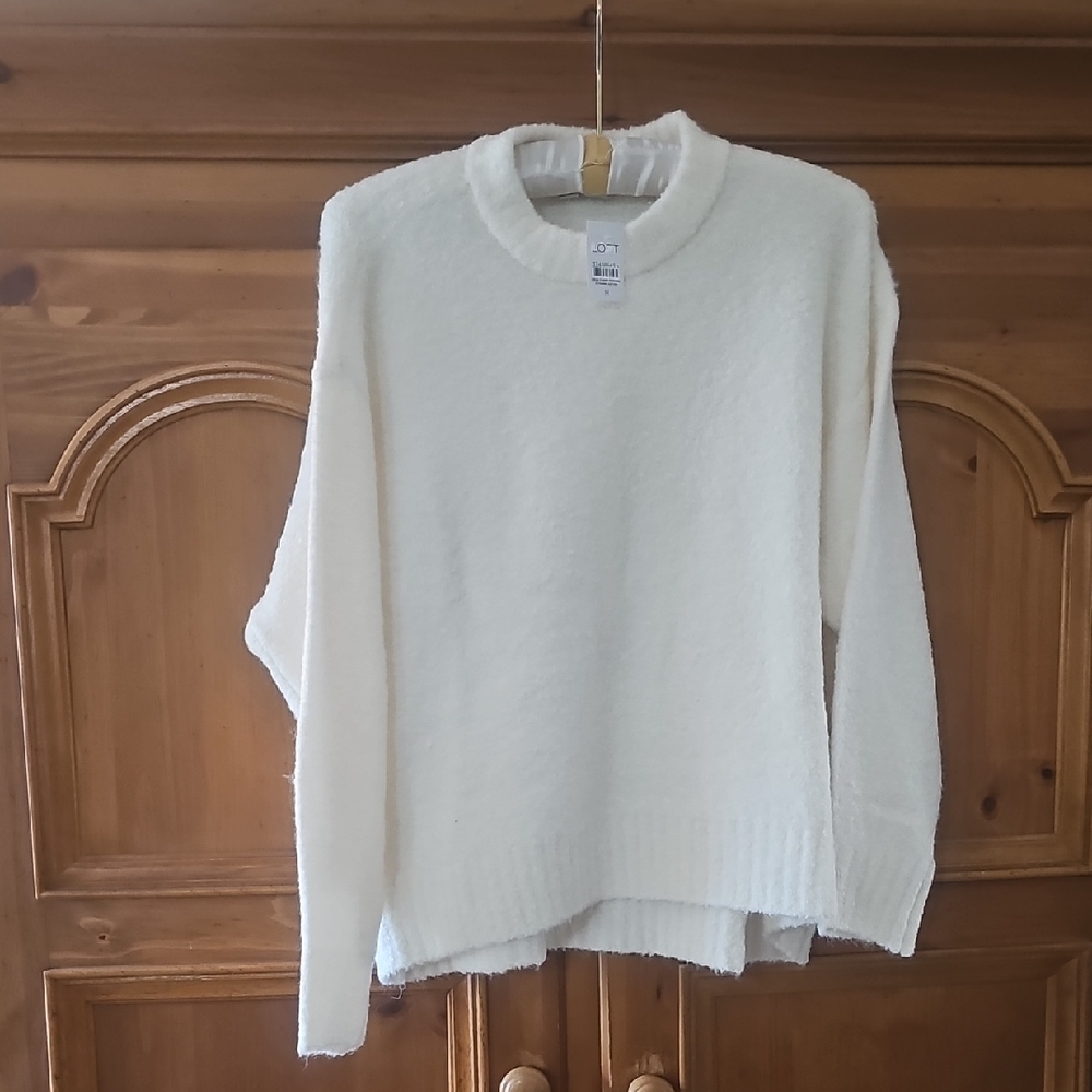 NWT LOFT Women's Soft Cream Sweater